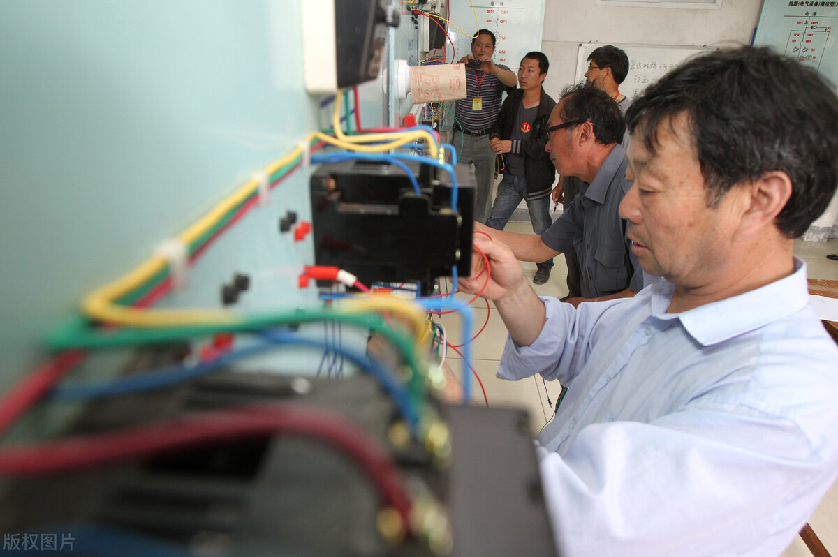 電工證怎么考？去哪里考？