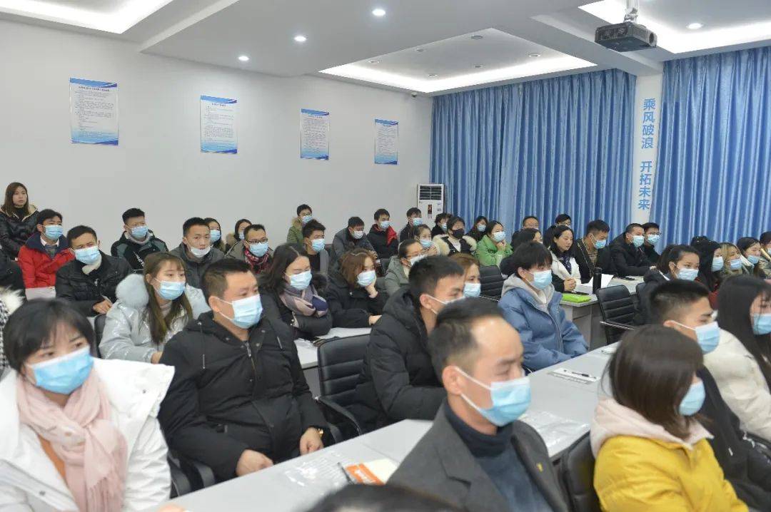 全媒體運營師培訓哈爾濱(運營師是干嘛的)-圖1